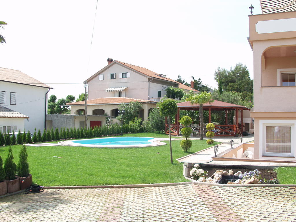 Apartments Stengl Barbat na Rabu Стая снимка