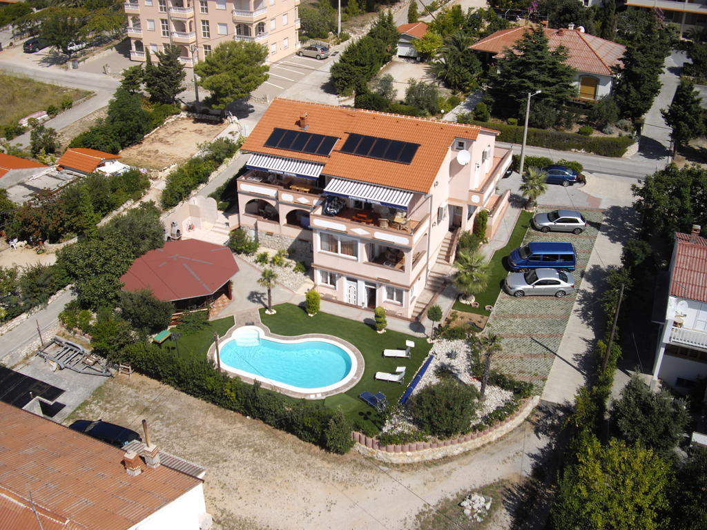 Apartments Stengl Barbat na Rabu Екстериор снимка